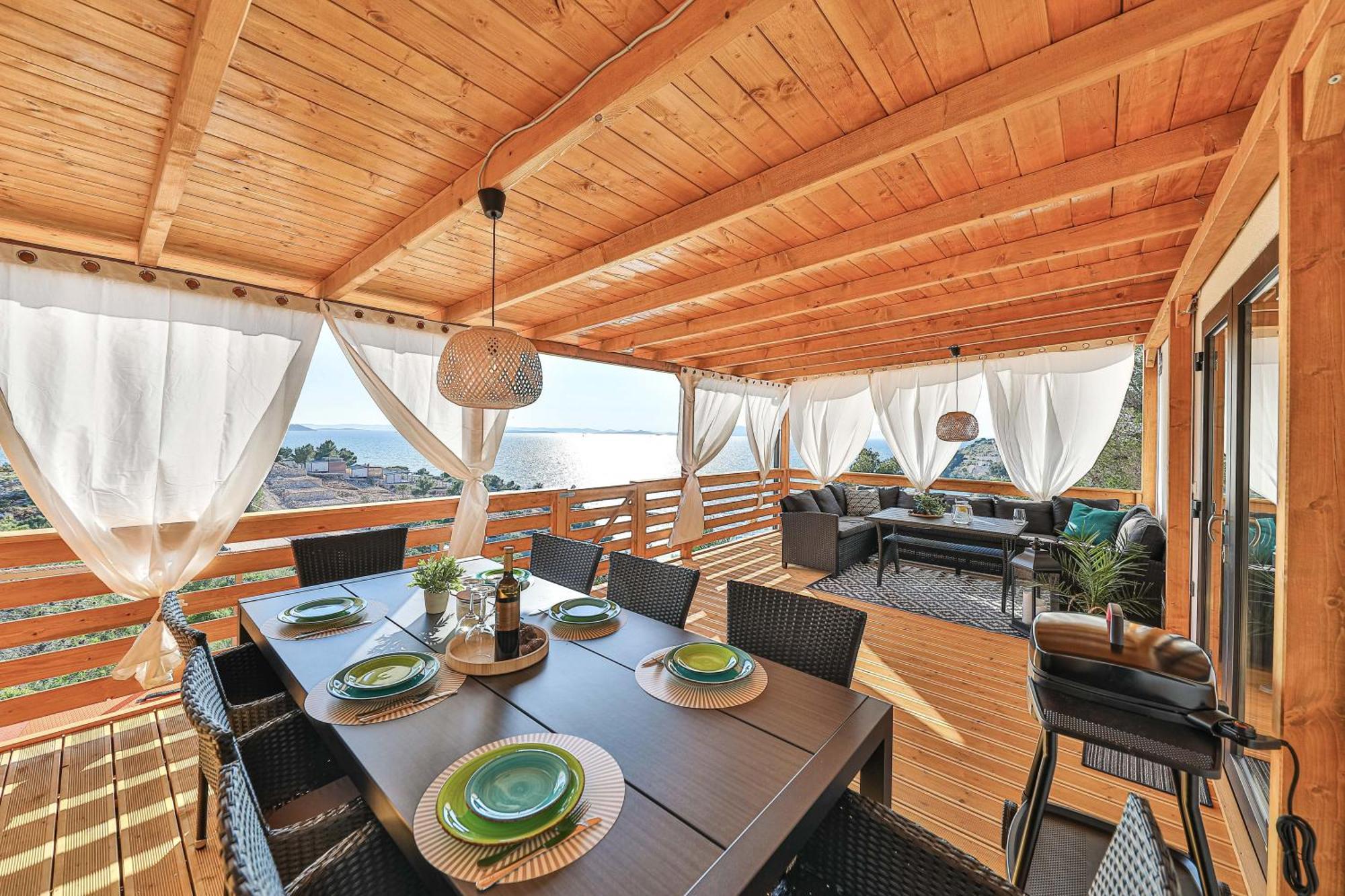 Serenity Mobile House *
