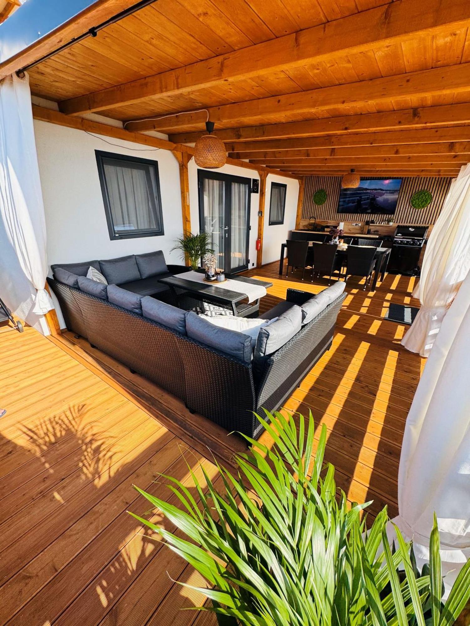 Serenity Mobile House Drage